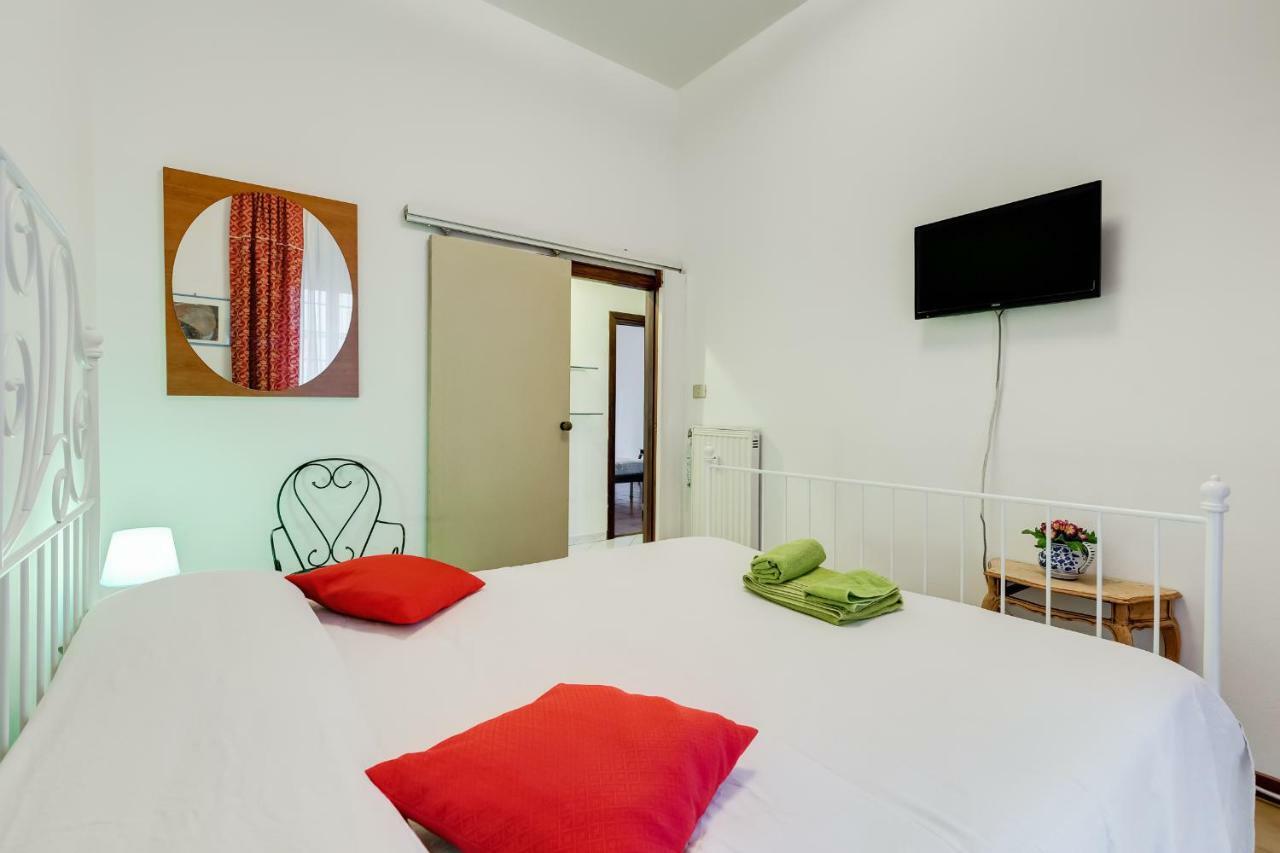Casa Vacanza Home Sweet Home Di Fatha Róma Kültér fotó