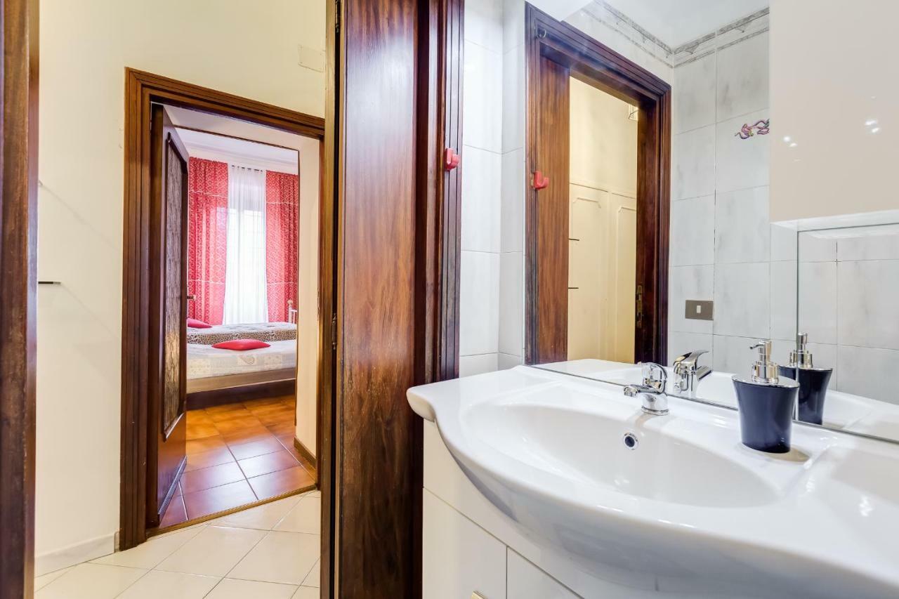 Casa Vacanza Home Sweet Home Di Fatha Róma Kültér fotó